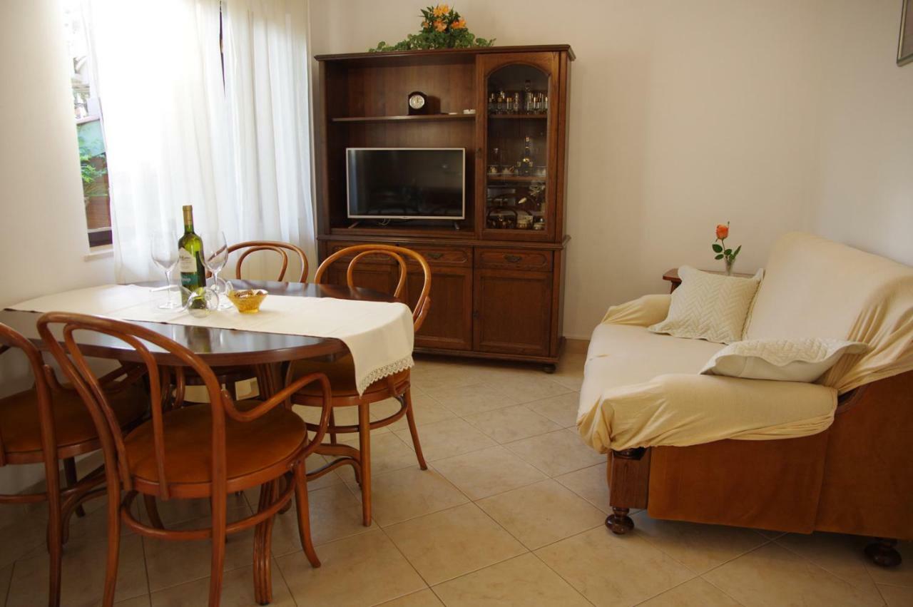 Apartments Sonja פודגורה מראה חיצוני תמונה