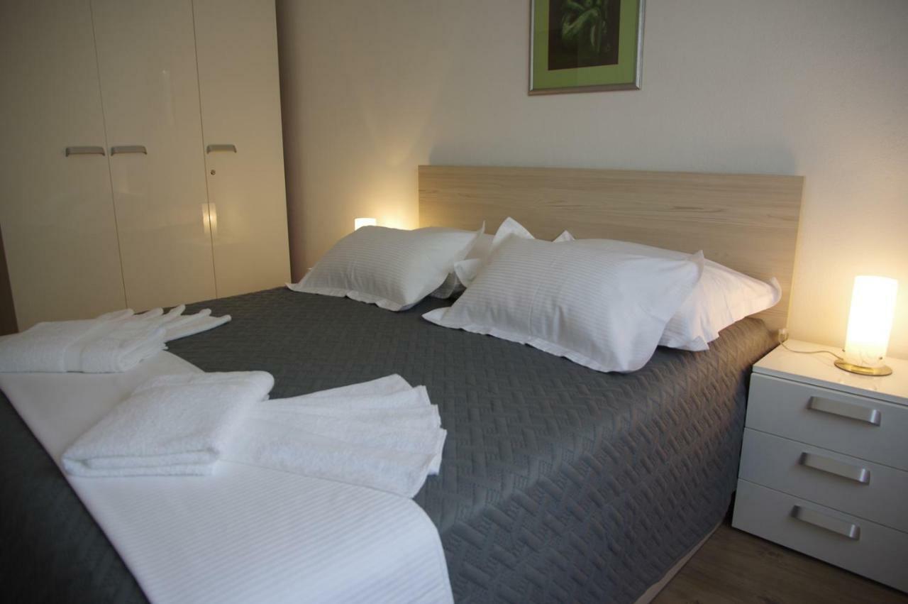 Apartments Sonja פודגורה מראה חיצוני תמונה